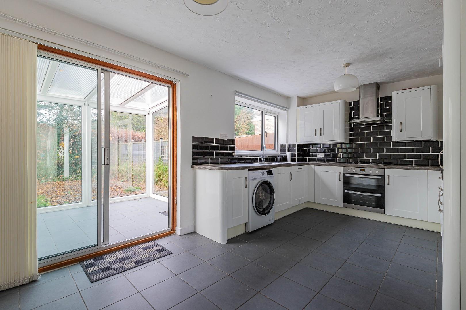 Denys Close, Dinas Powys